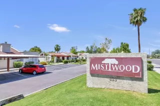 Photo #2: 6075054 Listing