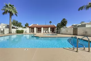 Photo #4: 6075054 Listing