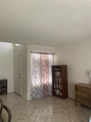 Photo #5: 6075086 Listing 