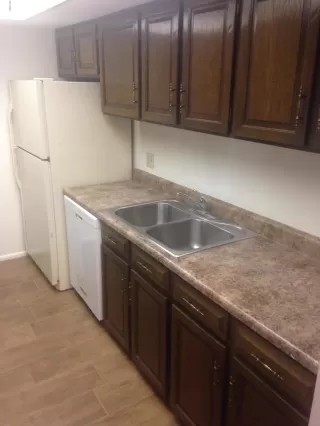 Photo #2: 6075411 Listing