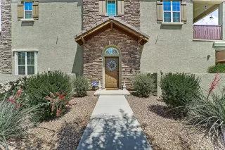 Photo #2: 6075544 Listing