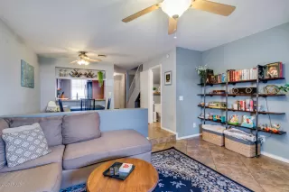 Photo #6: 6075551 Listing