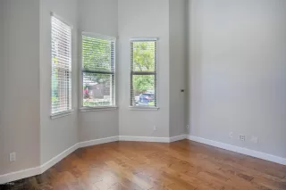 Photo #4: 6075578 Listing 