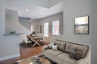 Photo #5: 6075578 Listing 