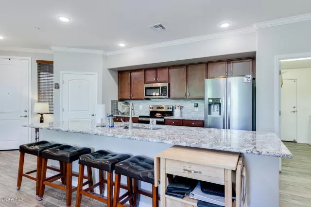 MLS: 6075623 Condo For Sale