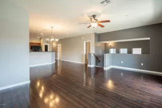 Photo #6: 6075721 Listing