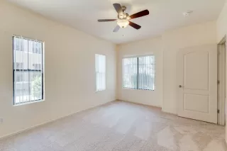 Photo #4: 6075900 Listing