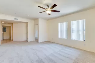 Photo #5: 6075900 Listing