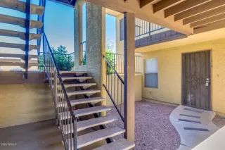 Photo #2: 6075912 Listing