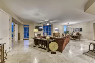 Photo #2: 6076160 Listing 