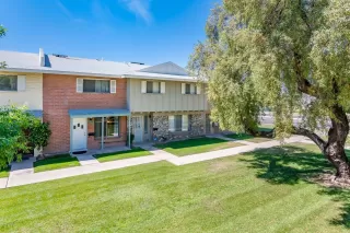 Photo #1: 6076299 Listing 