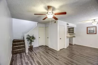 Photo #6: 6076448 Listing 