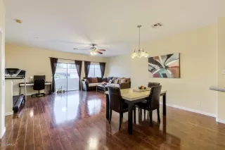 Photo #2: 6076567 Listing