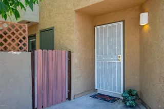 Photo #2: 6077262 Listing