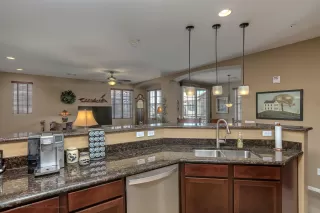 Photo #4: 6077381 Listing