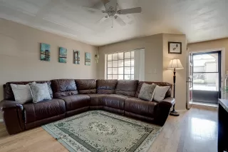 Photo #2: 6077487 Listing