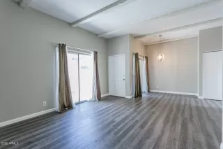 Photo #2: 6077531 Listing 