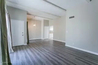 Photo #4: 6077531 Listing 