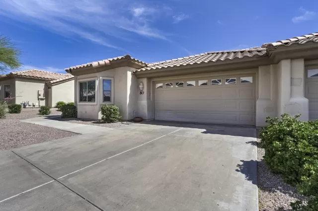 MLS: 6078079 Condo For Sale