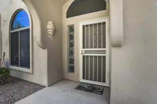 Photo #3: 6078079 Listing