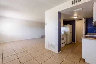 Photo #6: 6078350 Listing