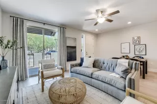 Photo #5: 6078422 Listing 