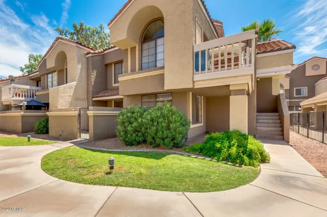 MLS: 6078503 Condo For Sale