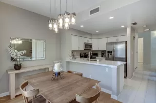 Photo #3: 6078535 Listing