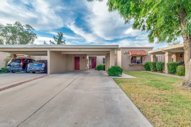 MLS: 6078740 Condo For Sale