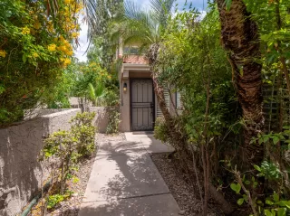 Photo #2: 6078867 Listing