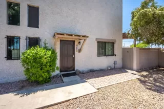 Photo #2: 6078875 Listing