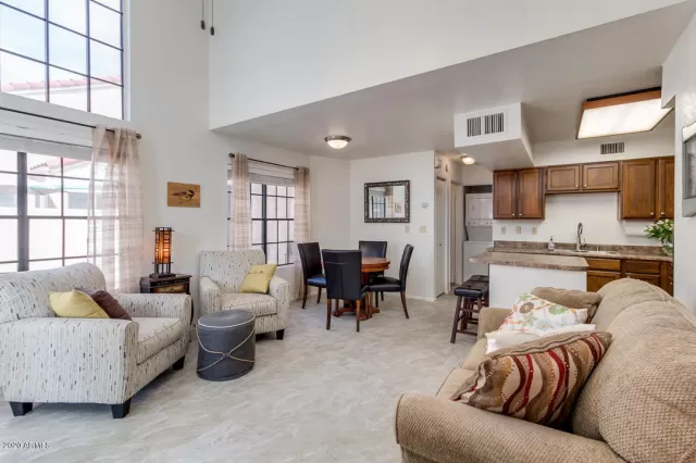 MLS: 6078920 Condo For Sale