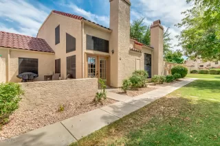 Photo #6: 6078920 Listing