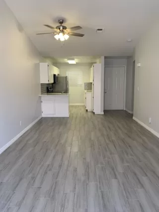 Photo #1: 6078991 Listing