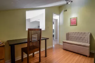 Photo #4: 6079107 Listing 