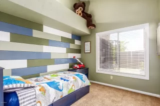 Photo #6: 6079117 Listing