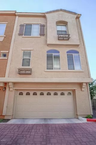 Photo #2: 6079392 Listing 