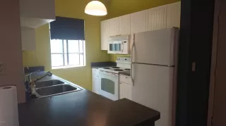 Photo #6: 6079467 Listing