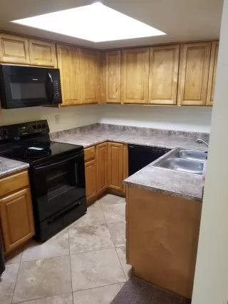 Photo #5: 6079552 Listing 