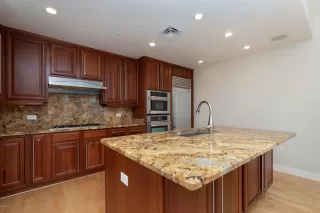 Photo #4: 6079663 Listing