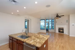 Photo #6: 6079663 Listing
