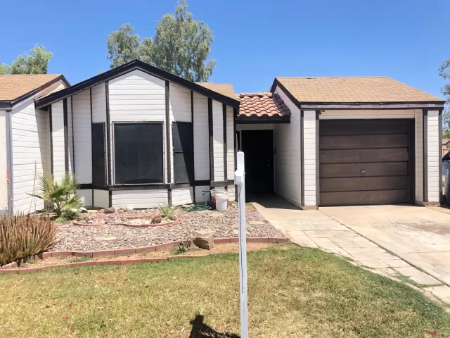 MLS: 6079688 Condo For Sale