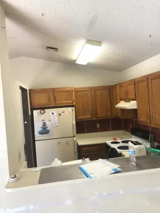 Photo #5: 6079688 Listing