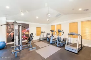 Photo #3: 6079826 Listing