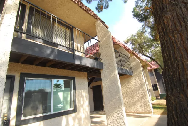 MLS: 6079945 Condo For Sale