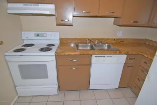 Photo #1: 6079945 Listing