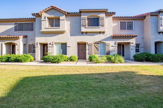 MLS: 6080140 Condo For Sale