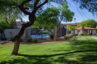 Photo #3: 6080140 Listing