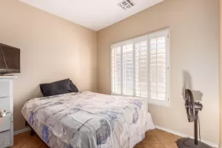Photo #5: 6080140 Listing