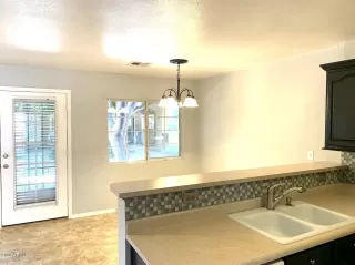 Photo #3: 6080748 Listing 